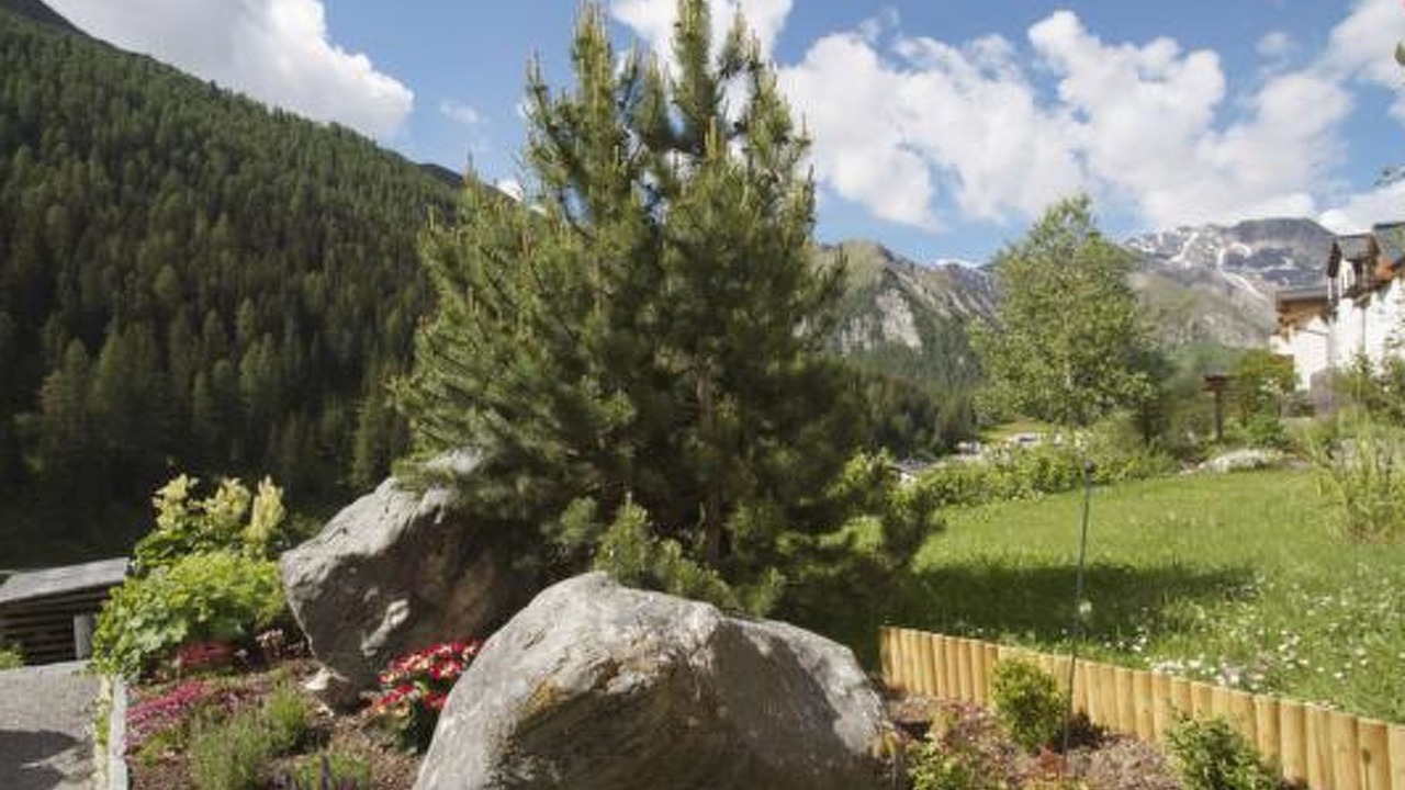 Photo of Outdoor in Ravaisch