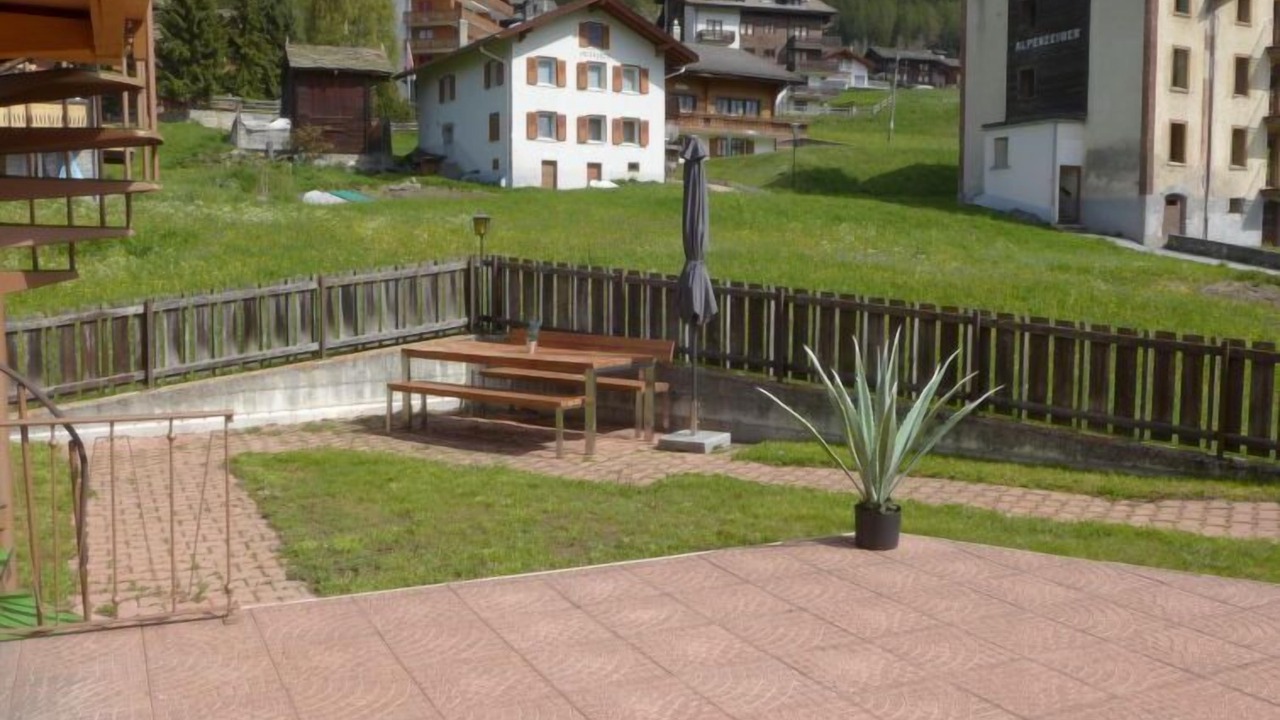 Photo of Outdoor in Graechen