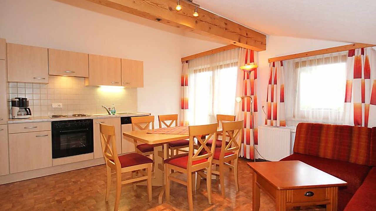 Photo of Livingroom in Kapfing
