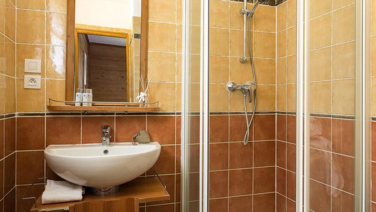 Photo of Bathroom in Bergers
