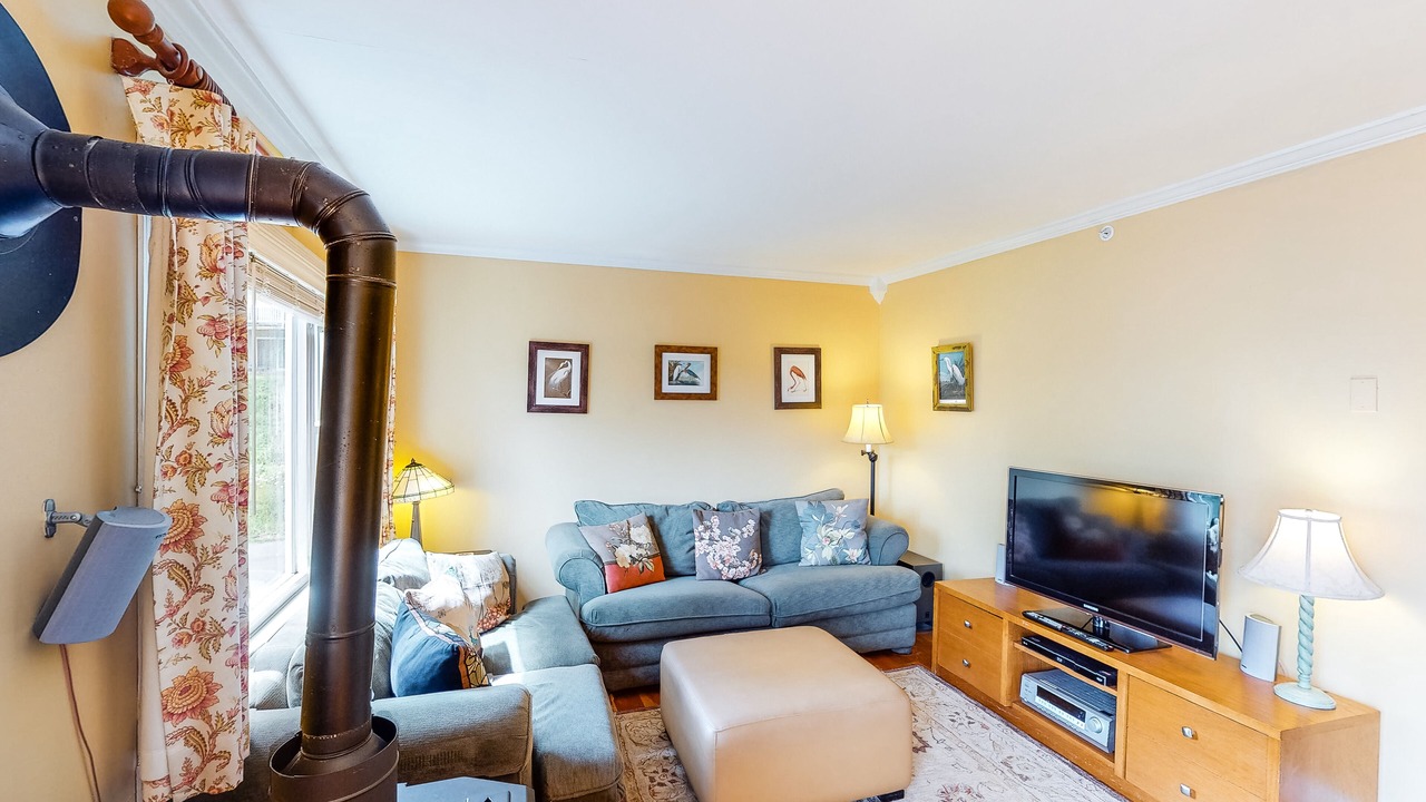 Photo of Livingroom in Stowe Area