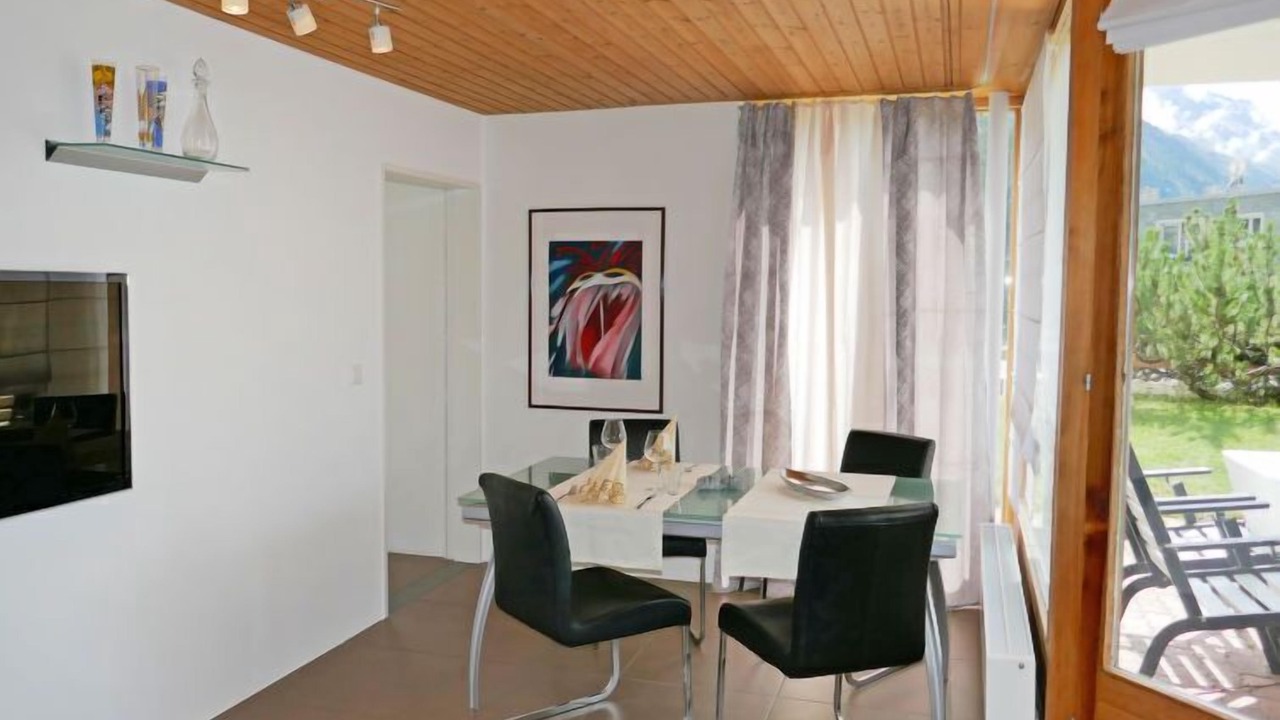 Photo of Bedroom in Pontresina