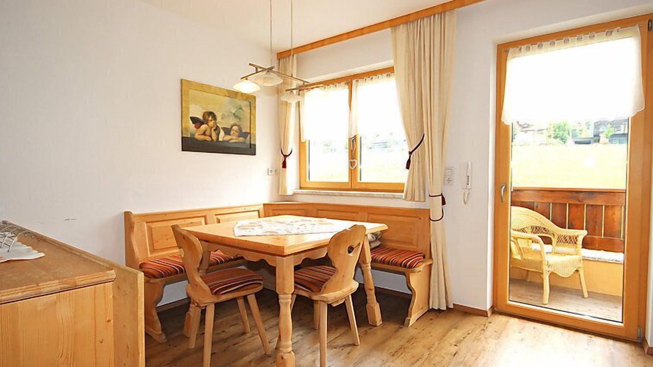 Photo of Bedroom in Fuegen