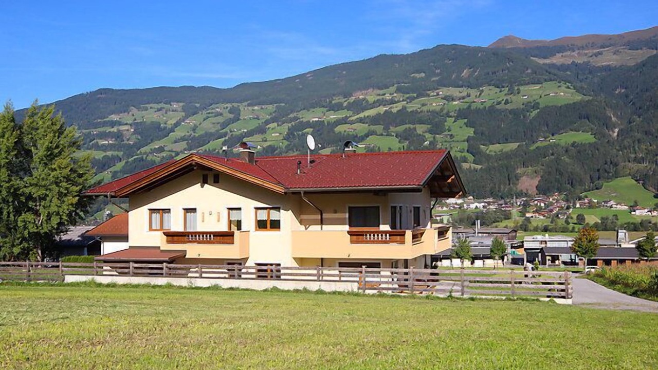 Photo of Others in Fuegen