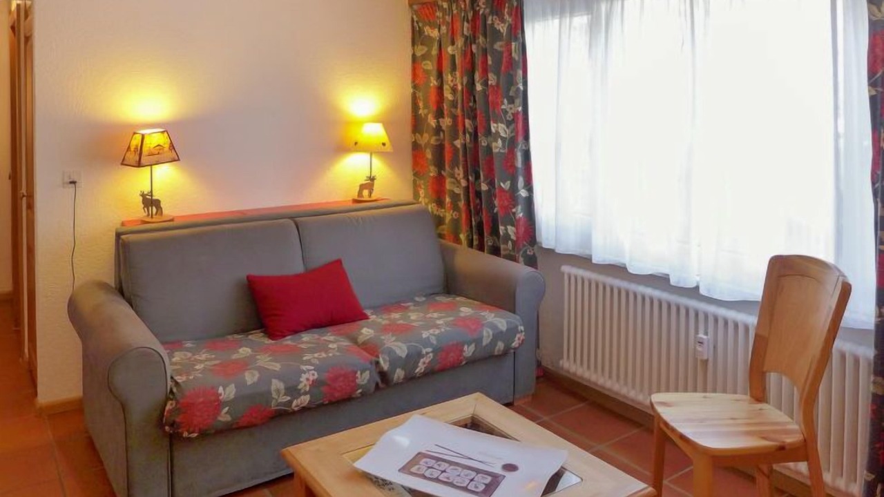 Photo of Livingroom in Lens