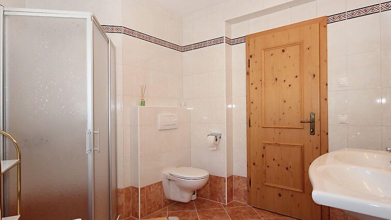 Photo of Bathroom in Stumm