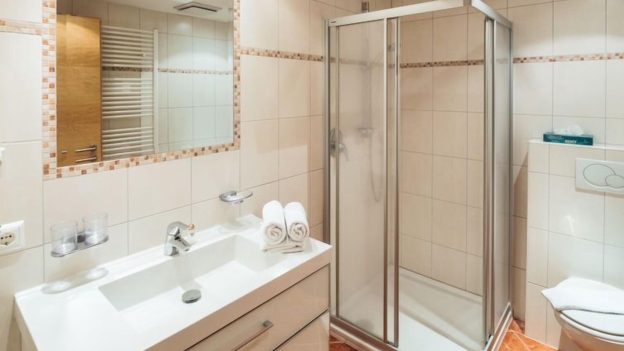 Photo of Bathroom in Ladis