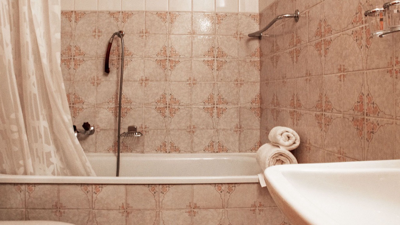 Photo of Bathroom in Saint-Pierre-de-Clages