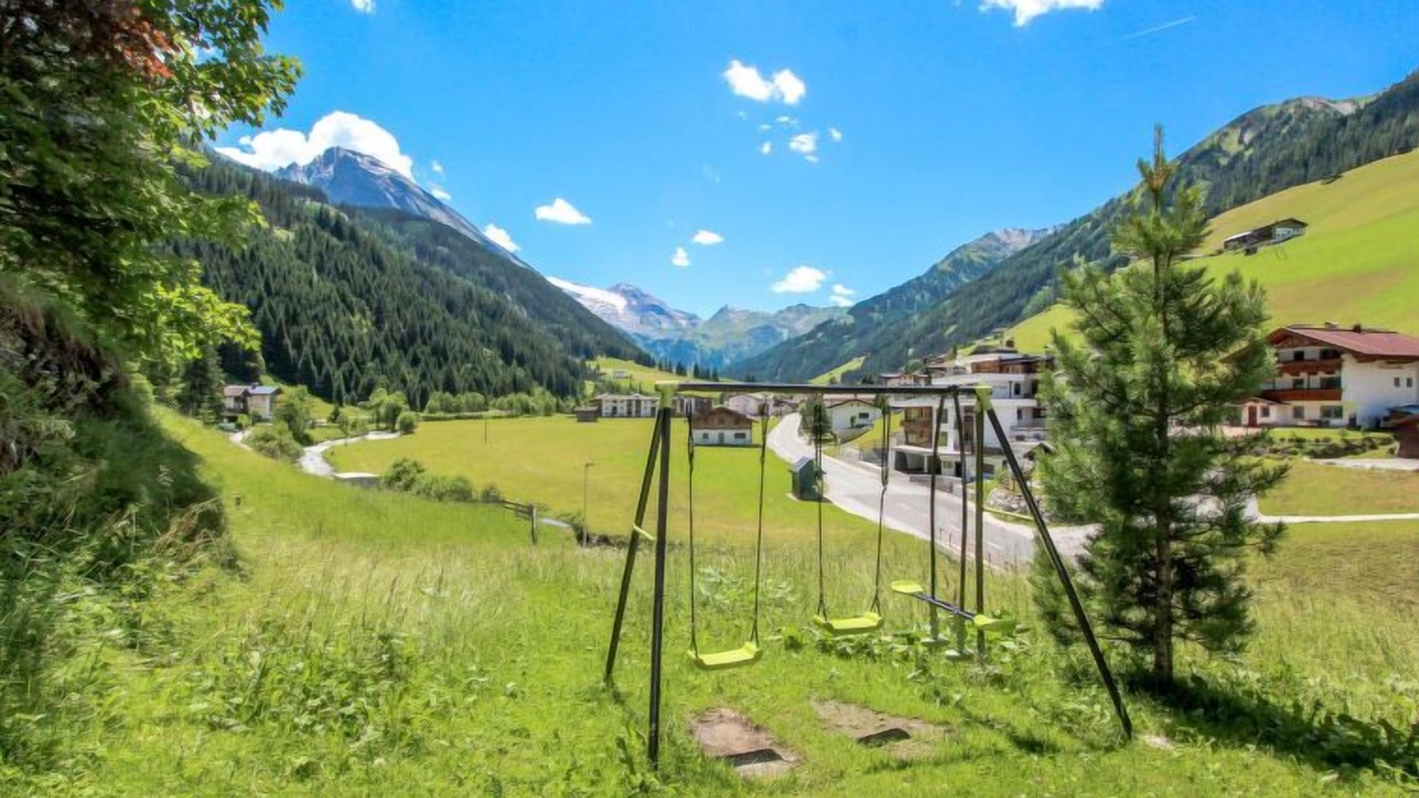 Photo of Outdoor in Juns
