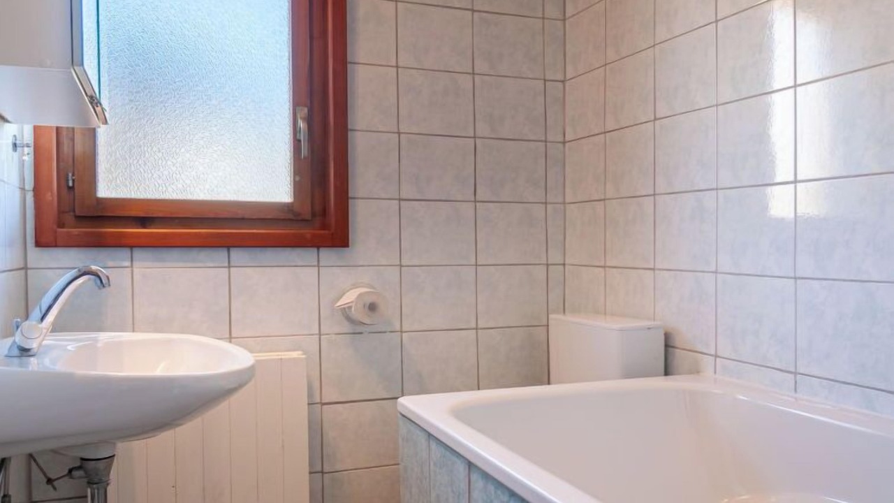 Photo of Bathroom in Saint-Pierre-de-Clages