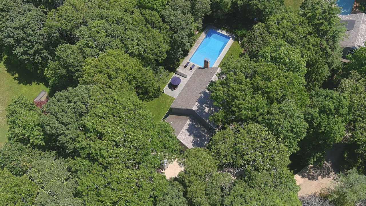 Photo of Outdoor in East Hampton North