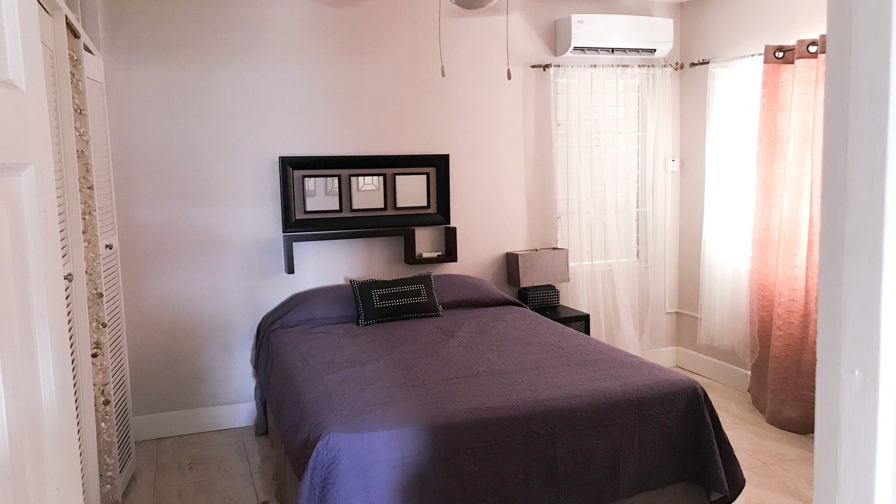 Photo of Bedroom in West Gate Hills