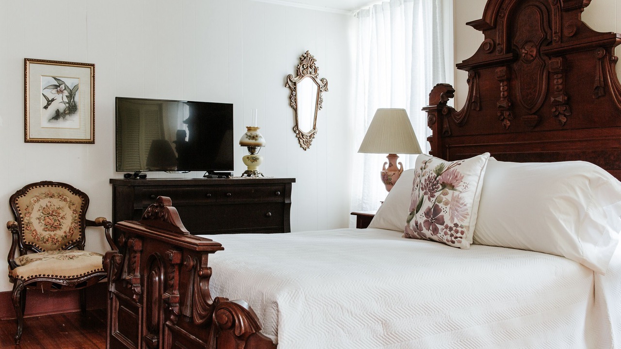 Photo of Bedroom in Lafayette