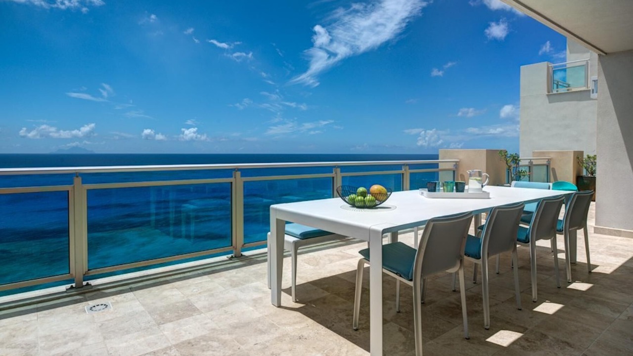 Photo of Outdoor in Maho