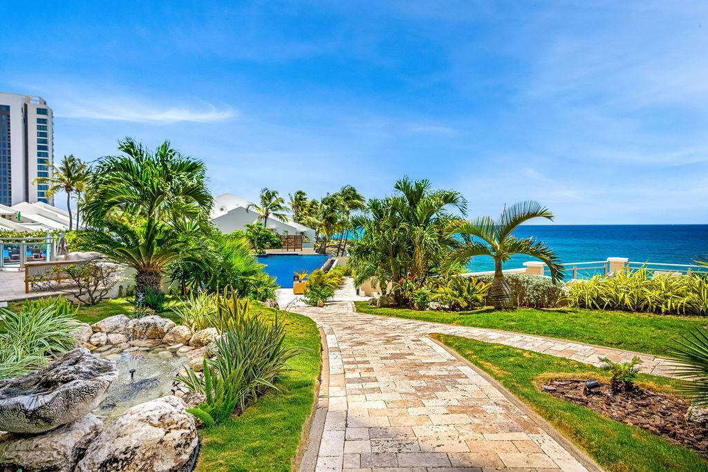 Photo of Outdoor in Maho