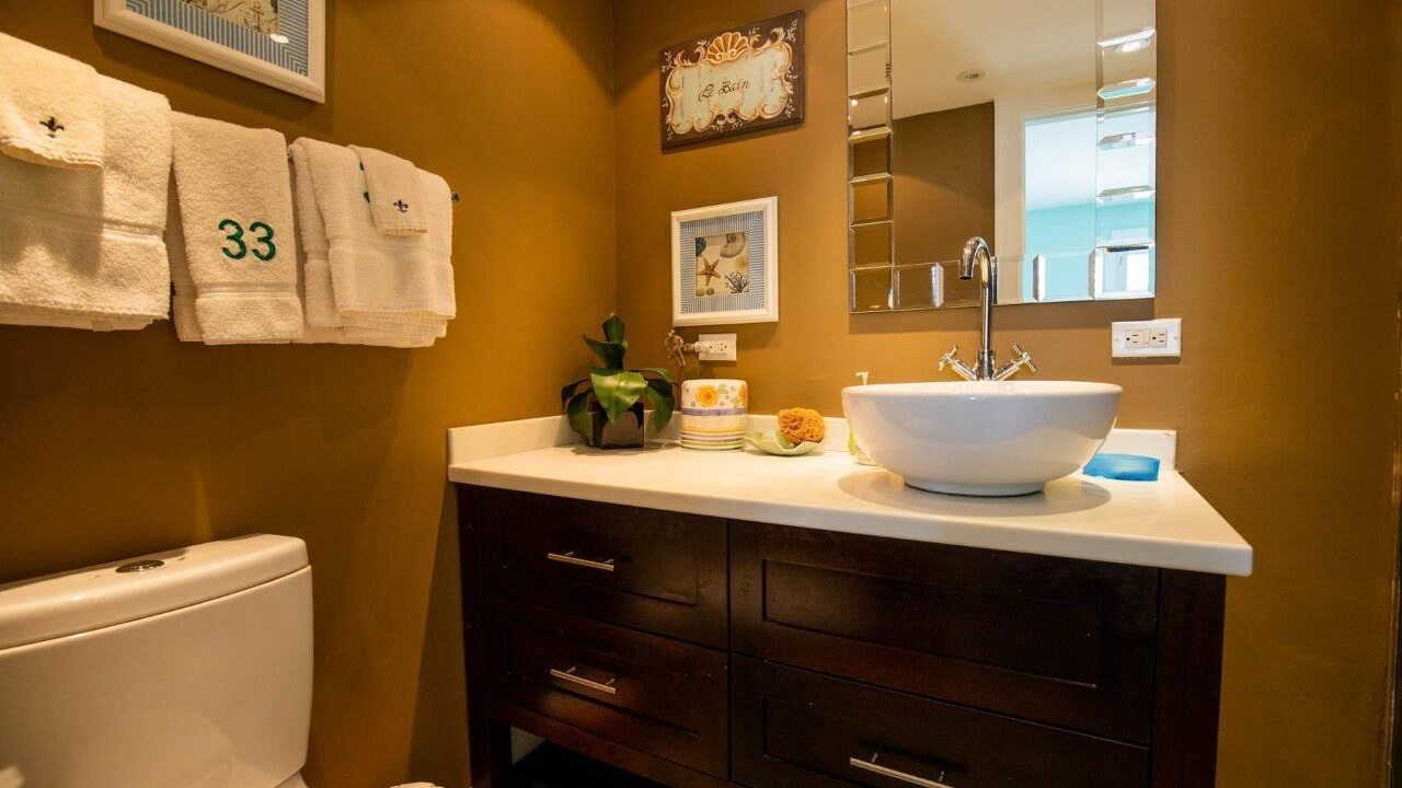 Photo of Bathroom in Savannah Sound