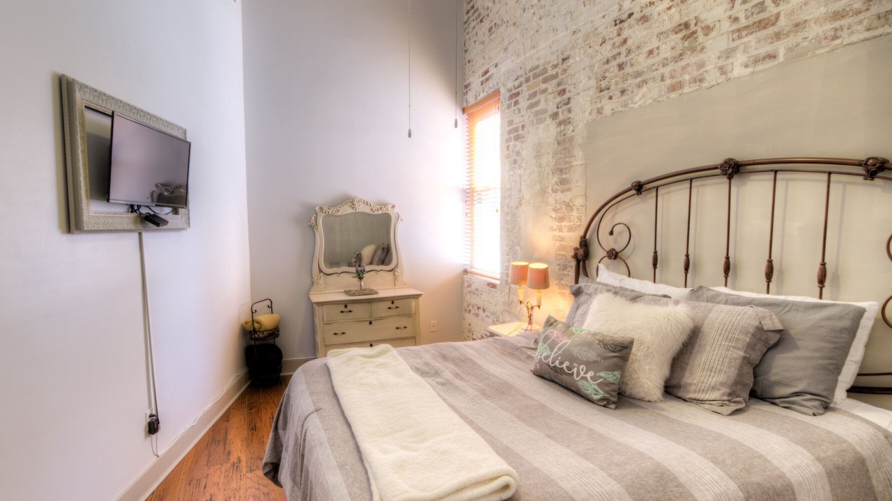 Photo of Bedroom in Central Business District