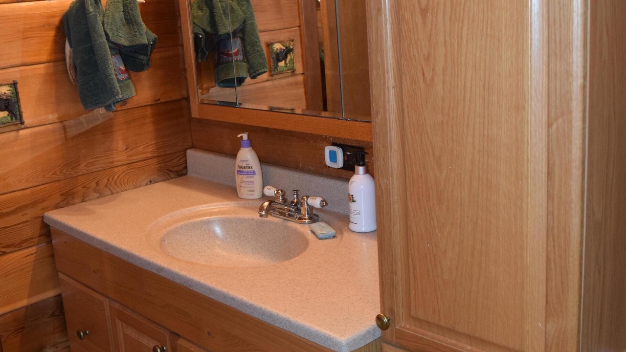 Photo of Bathroom in Dubois
