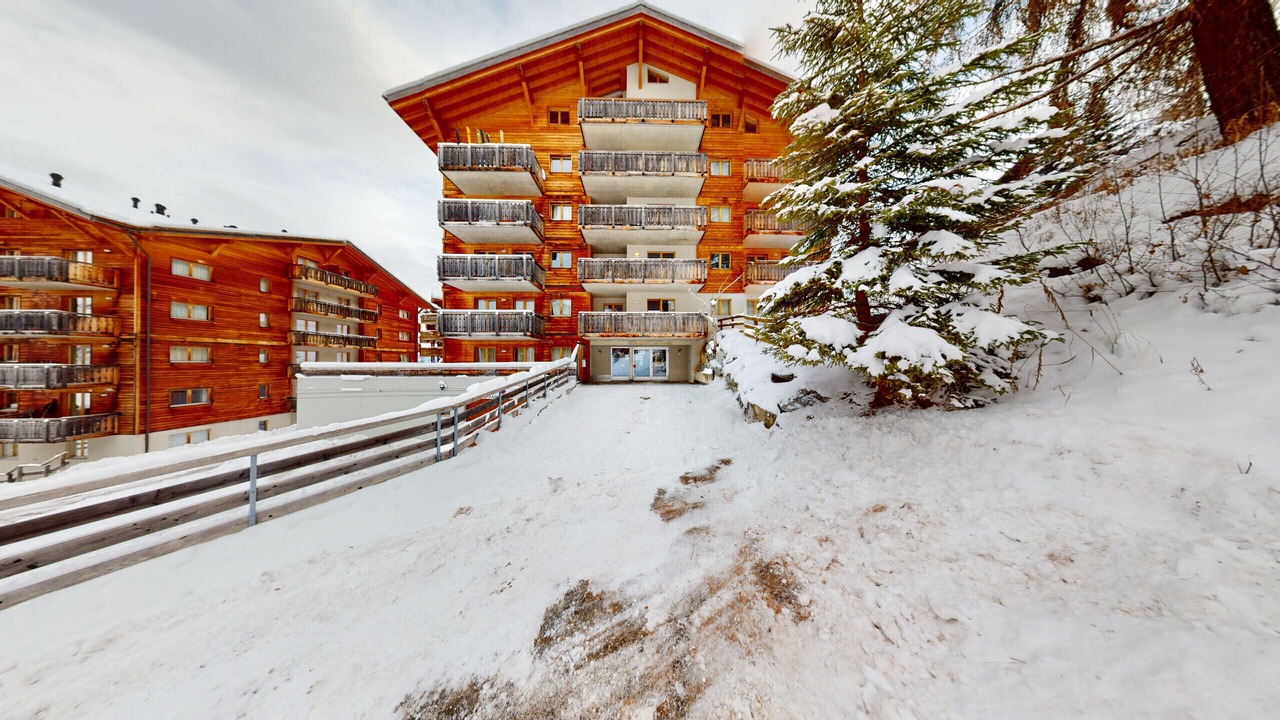 Photo of Outdoor in Saint-Pierre-de-Clages
