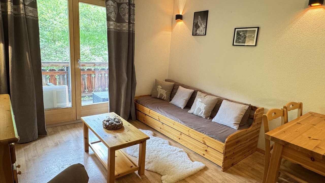 Photo of Livingroom in Saint-Pierre-de-Clages