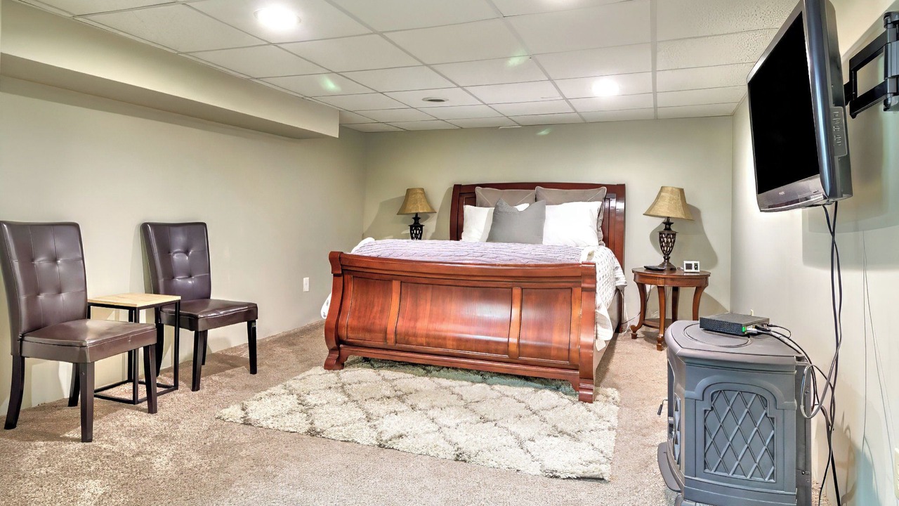Photo of Bedroom in Clifton Park