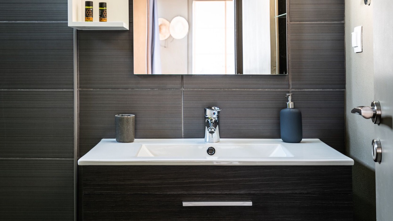 Photo of Bathroom in Kerameikos