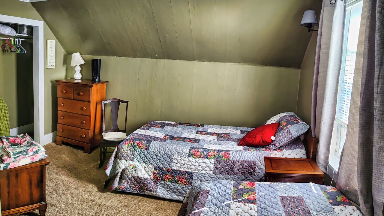 Photo of Bedroom in Newport