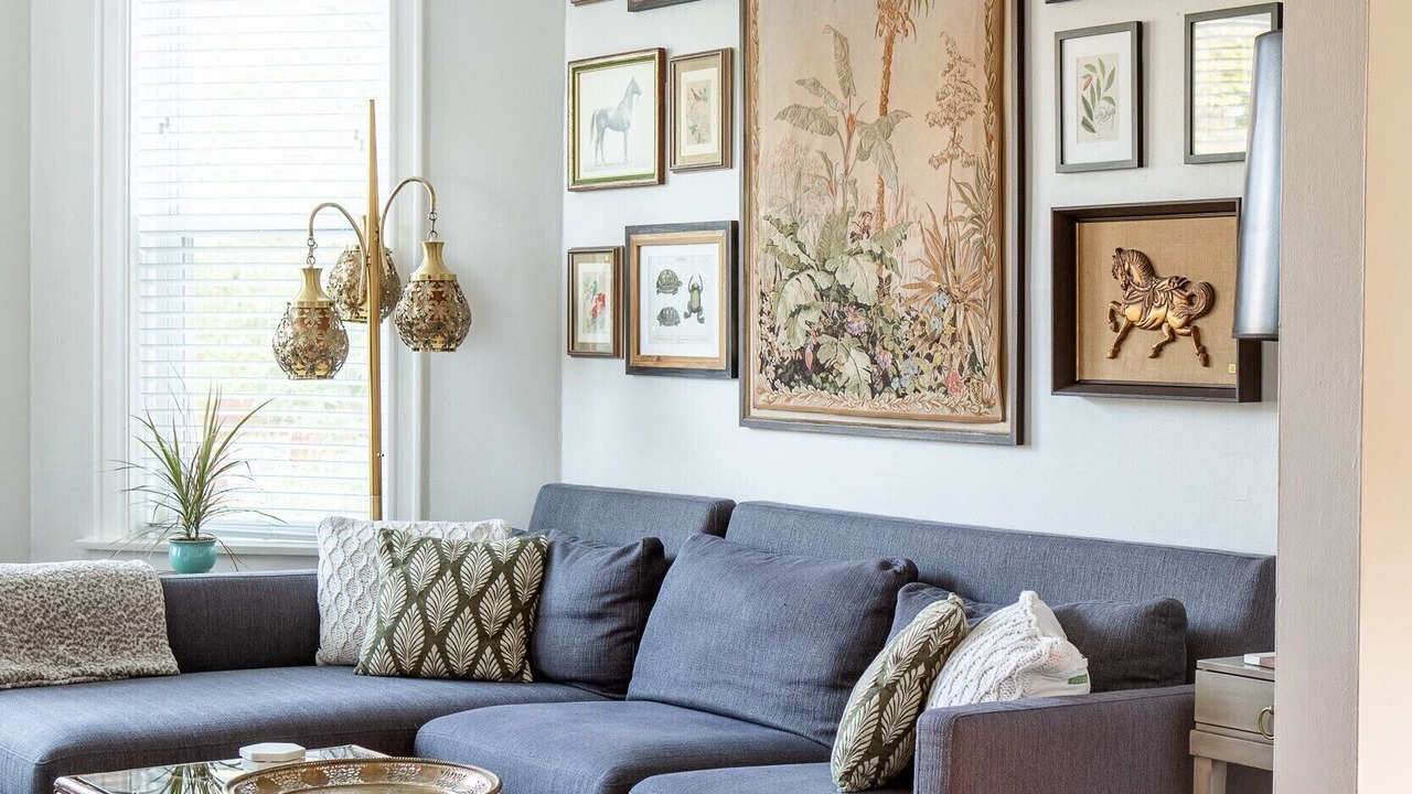 Photo of Livingroom in Logan Square