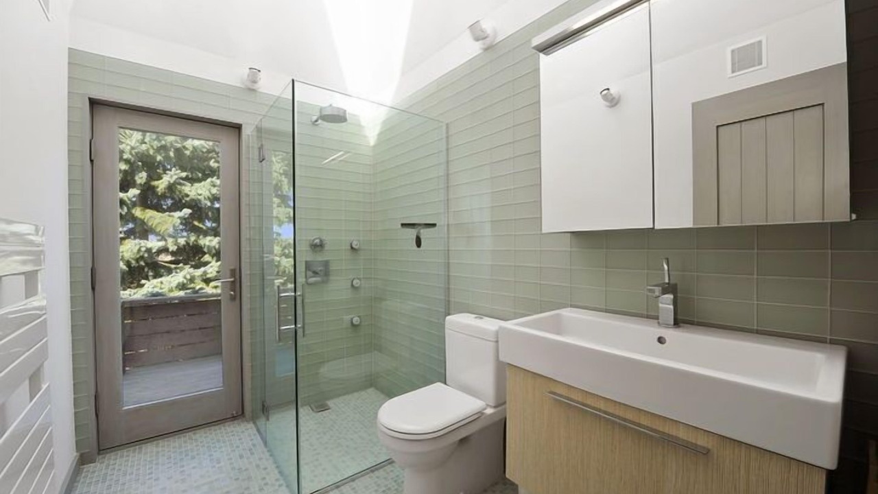 Photo of Bathroom in Shorewood