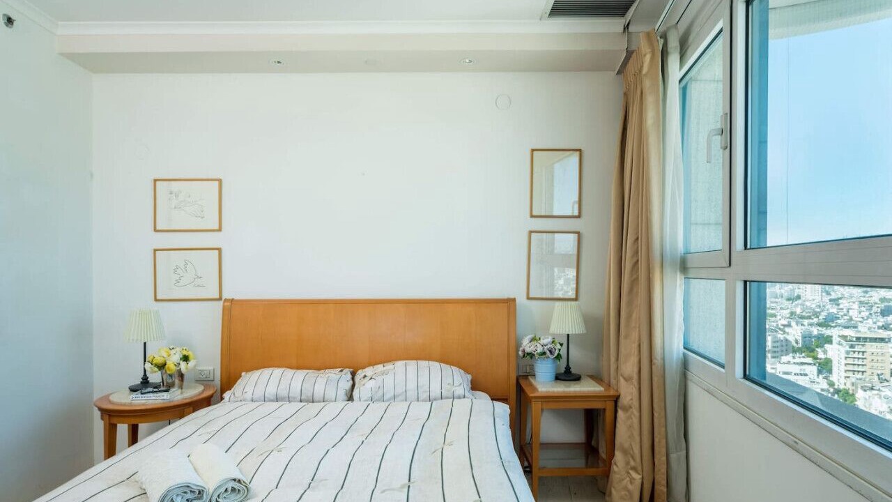 Photo of Bedroom in Tel Aviv Promenade