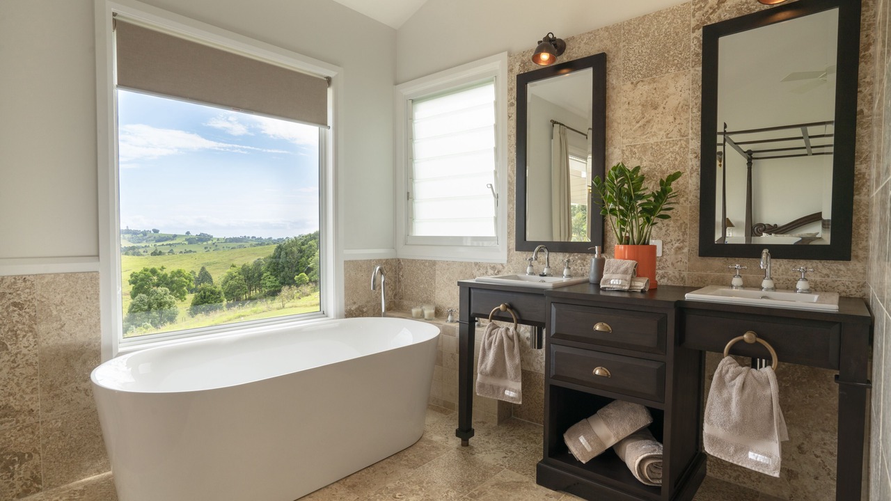 Photo of Bathroom in Coopers Shoot