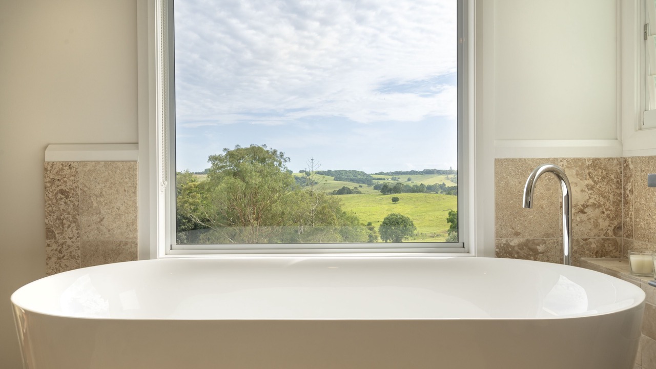 Photo of Bathroom in Coopers Shoot