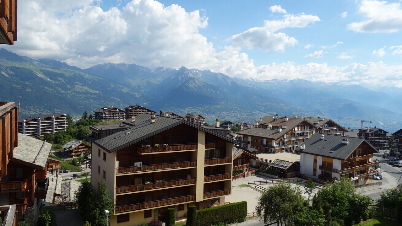 Photo of Outdoor in Saint-Pierre-de-Clages