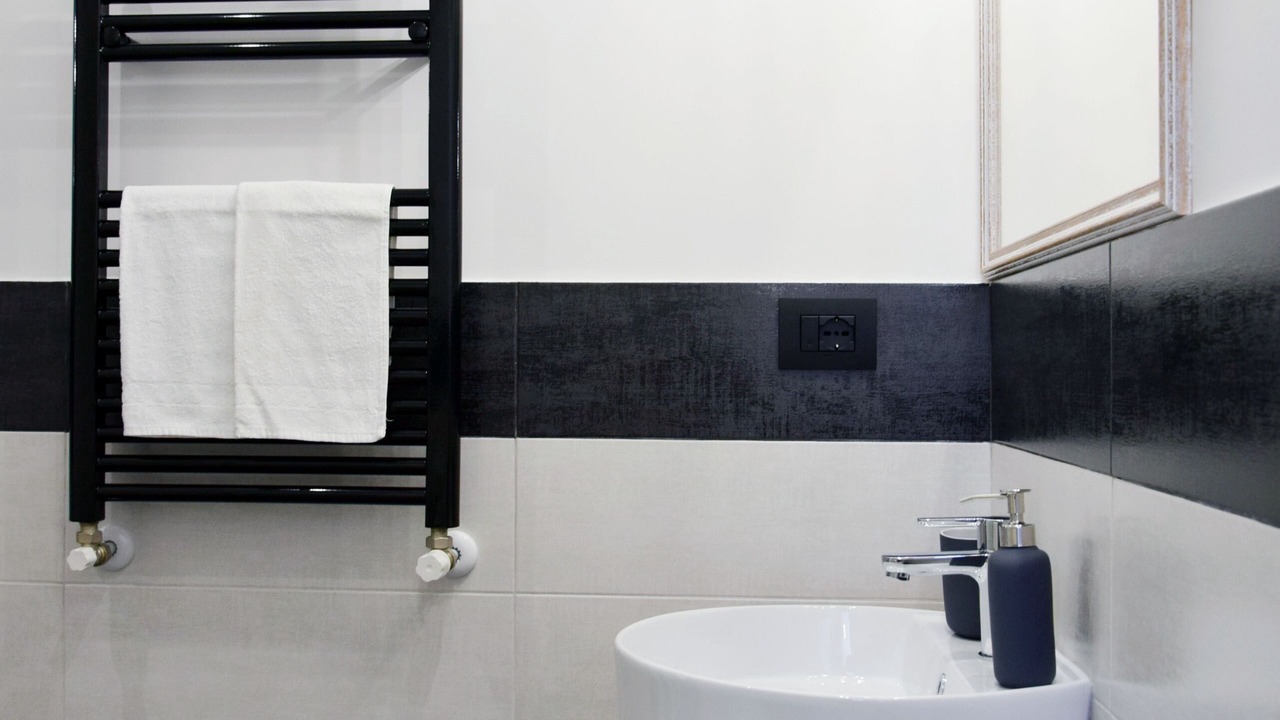 Photo of Bathroom in Quartiere XI Portuense