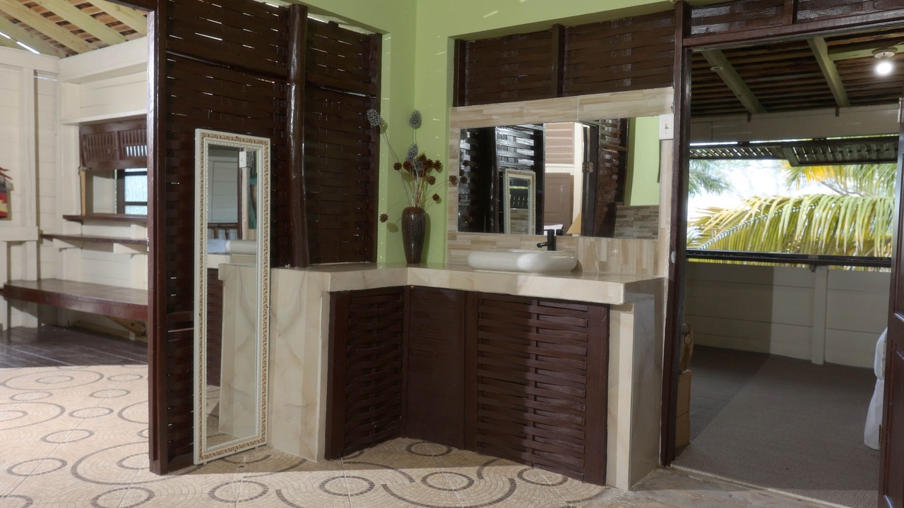 Photo of Bathroom in Robins Bay