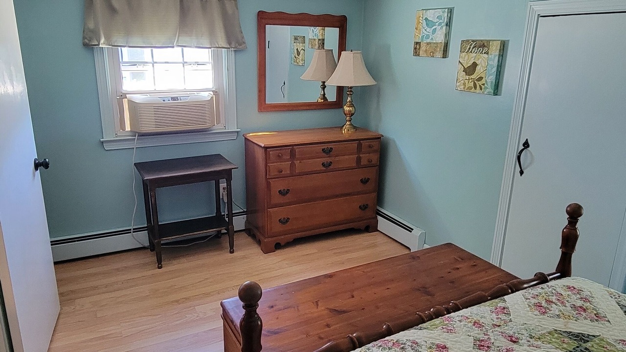 Photo of Bedroom in Niantic