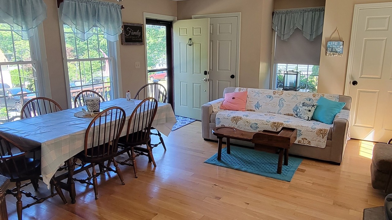 Photo of Bedroom in Niantic