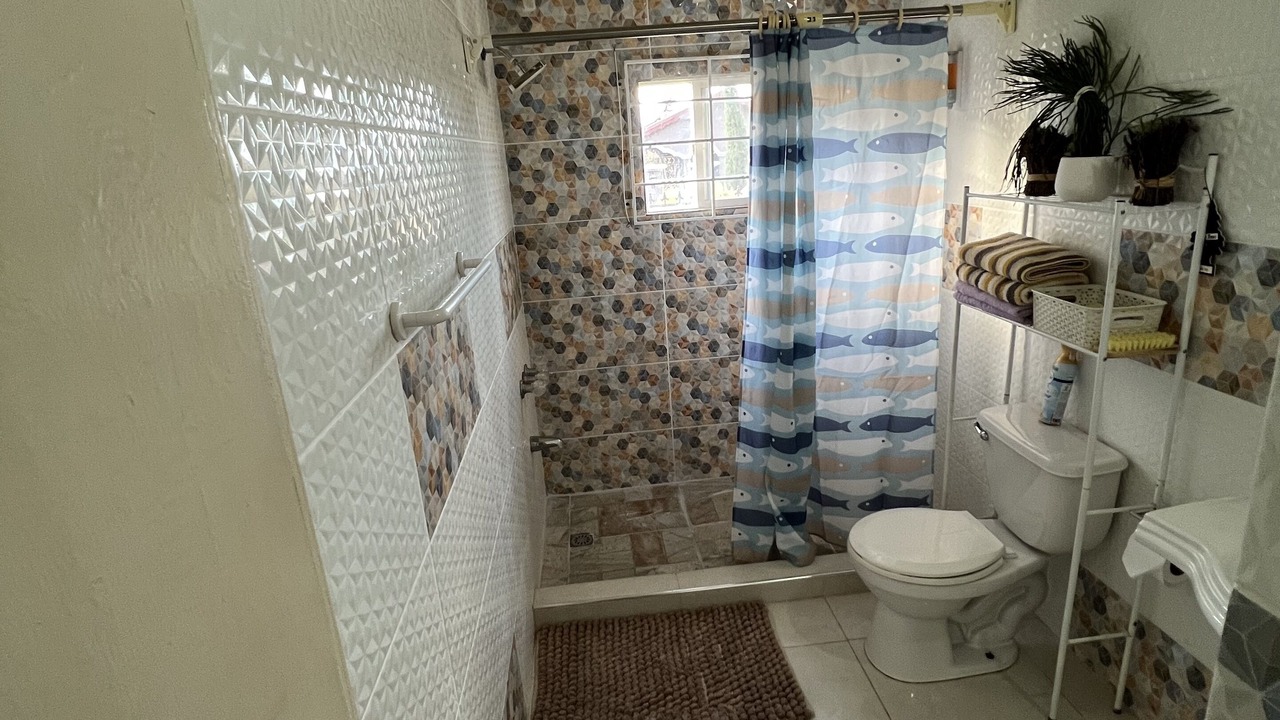 Photo of Bathroom in Rhyne Park Village