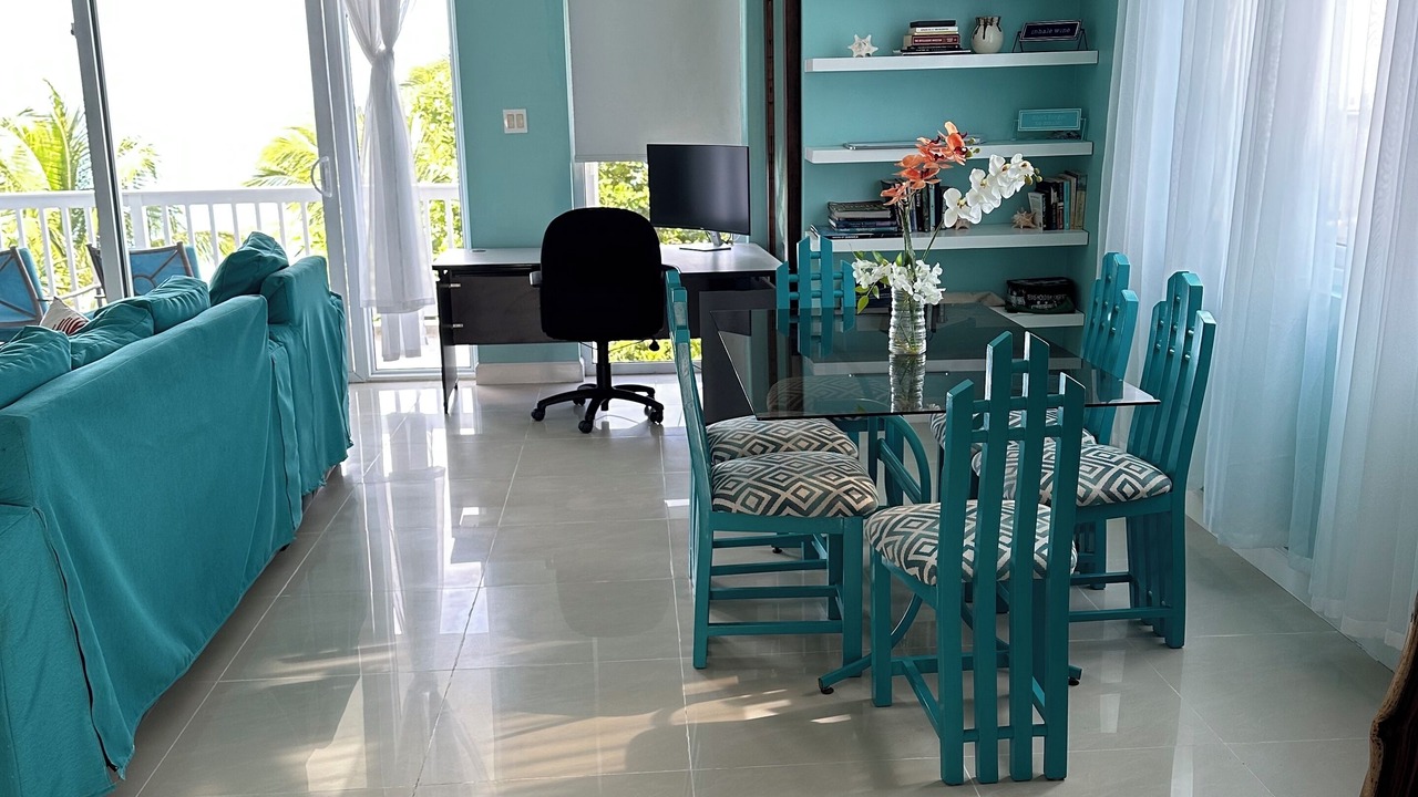 Photo of Livingroom in Tower Isle