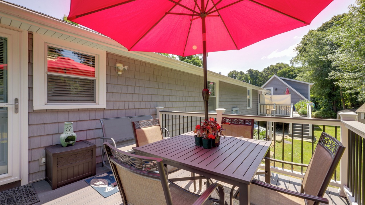 Photo of Outdoor in Niantic