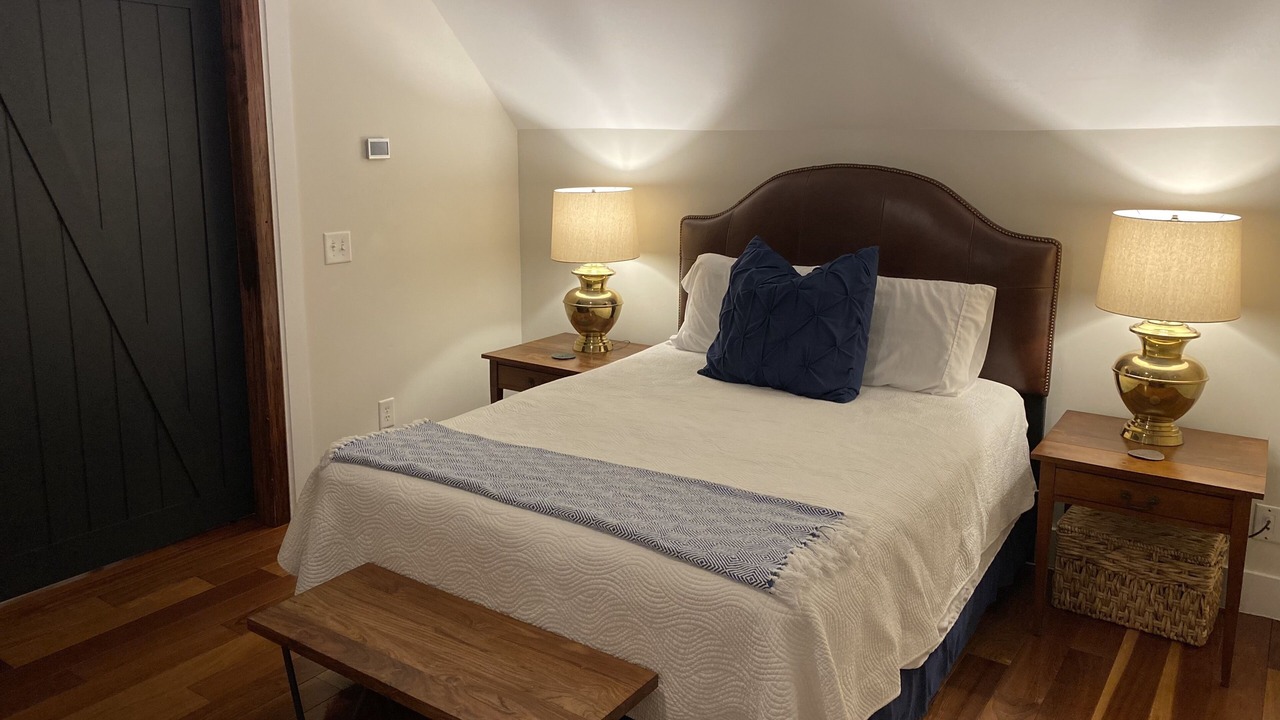 Photo of Bedroom in Summerville Historic District