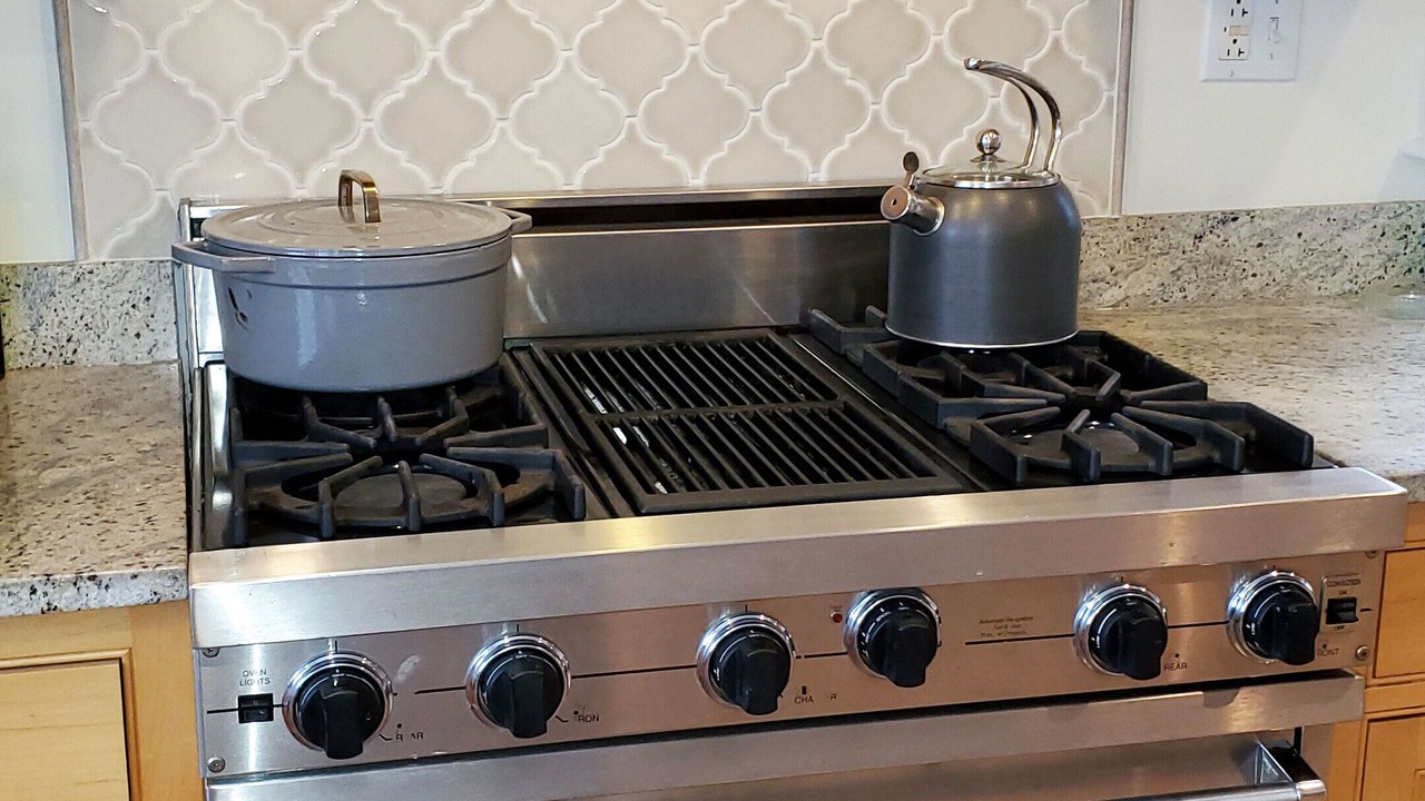 Photo of Kitchen in Madison Center