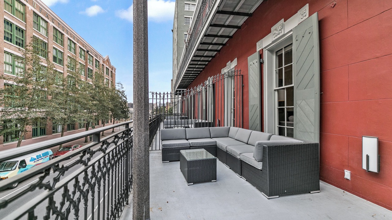 Photo of Patio Balcony in Lower Garden District