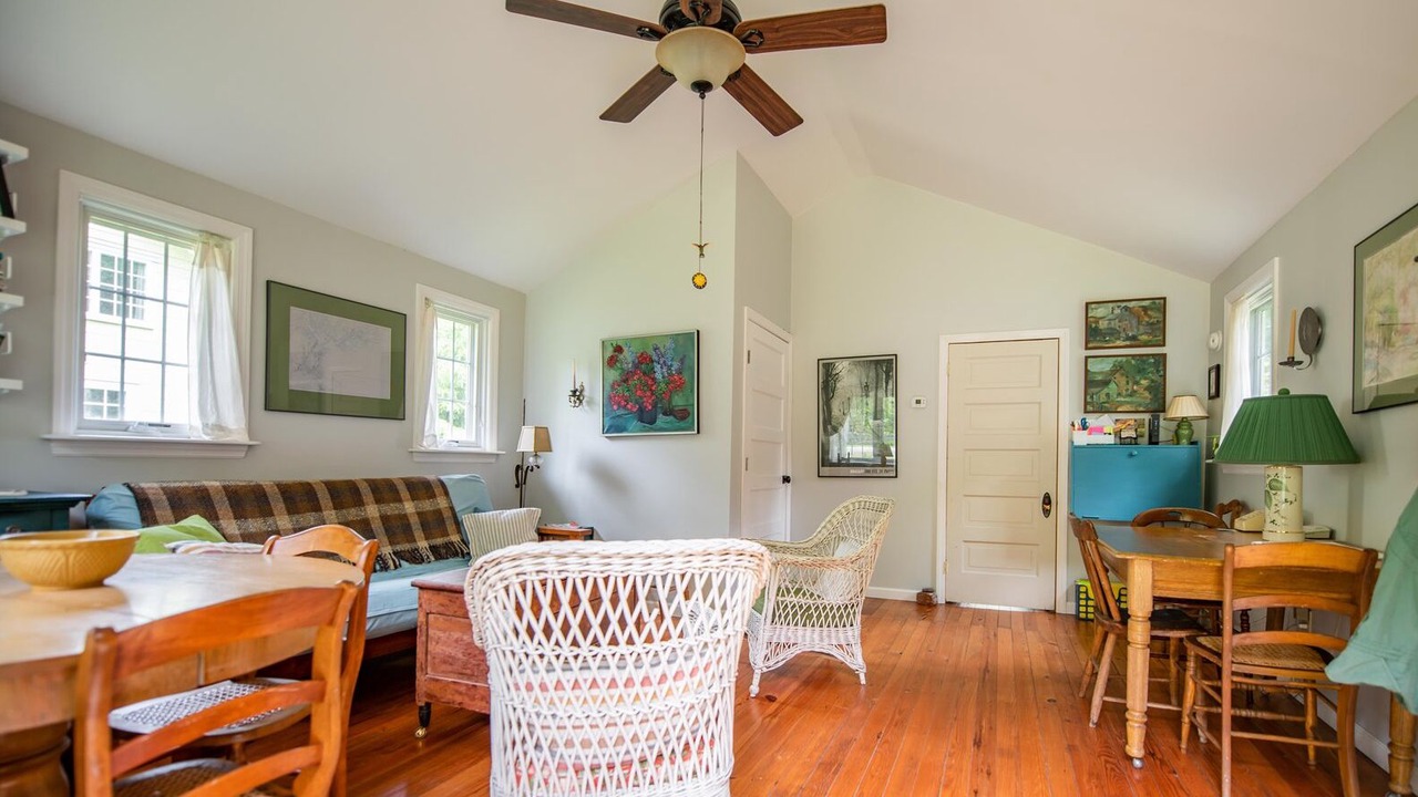 Photo of Livingroom in Eagles Mere