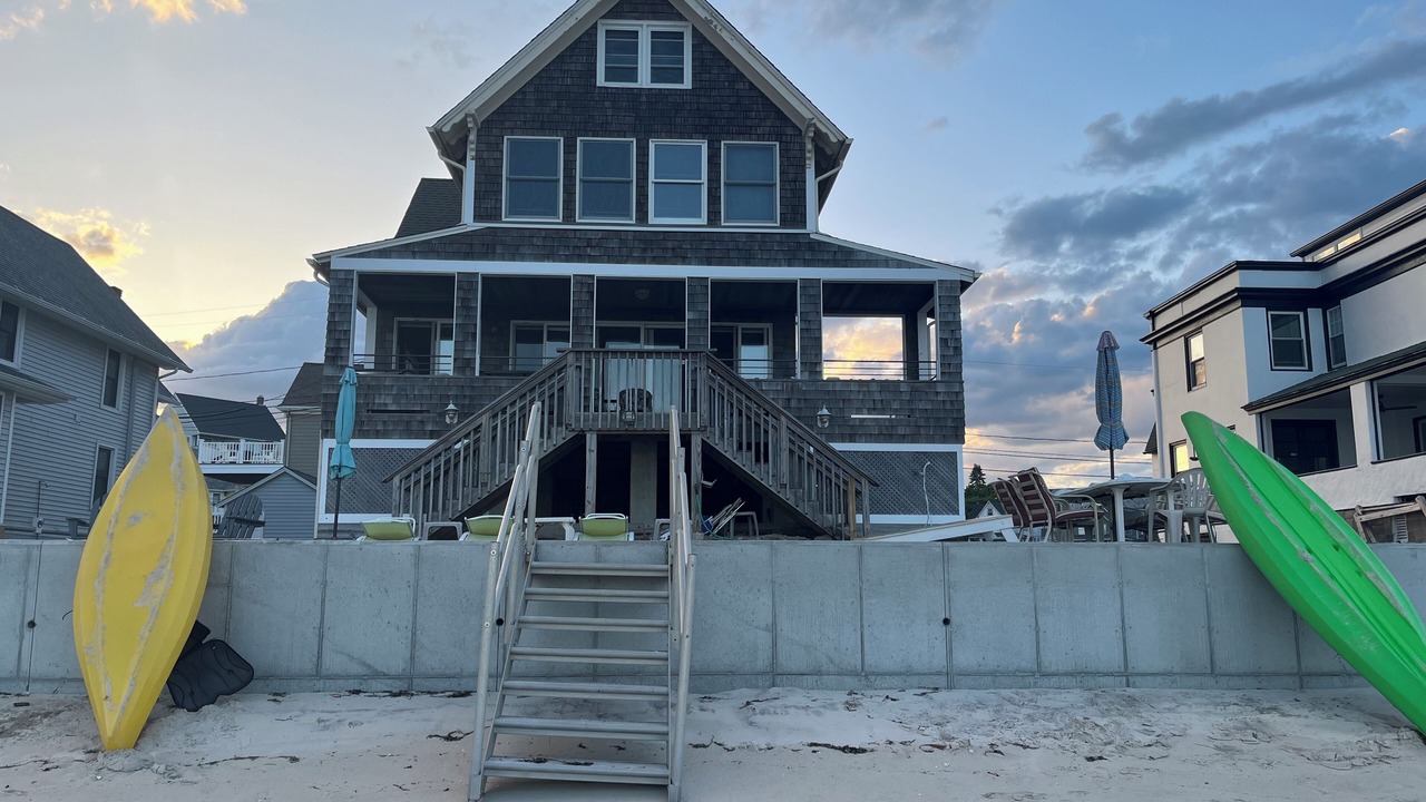 Photo of Others in Niantic