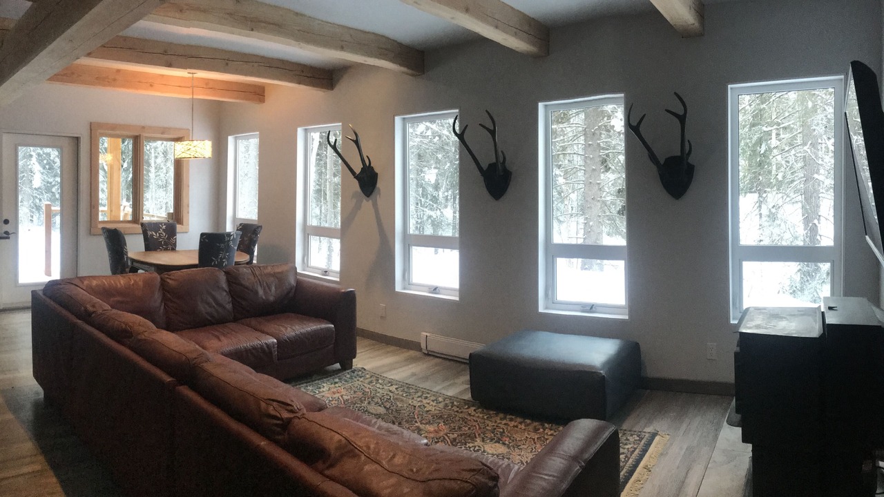 Photo of Livingroom in Golden