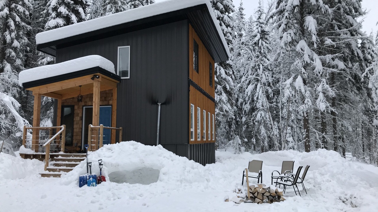 Photo of Outdoor in Golden