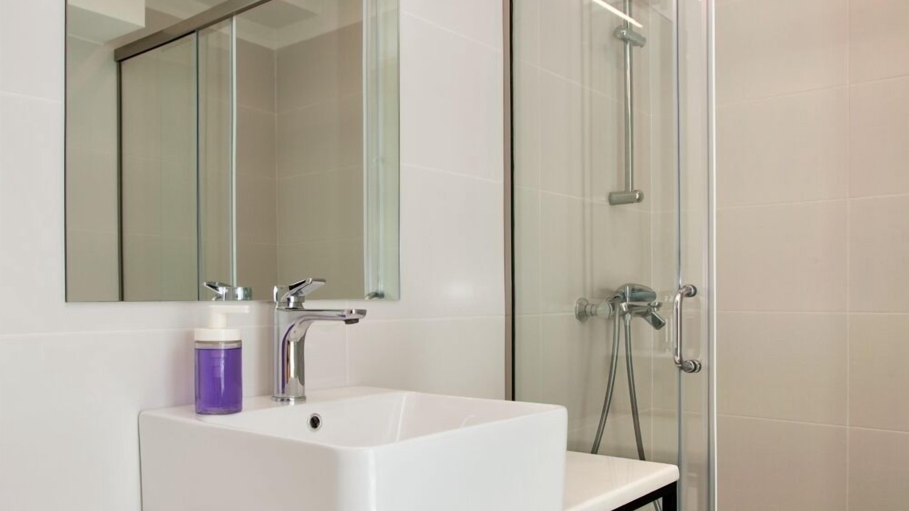 Photo of Bathroom in Thissio