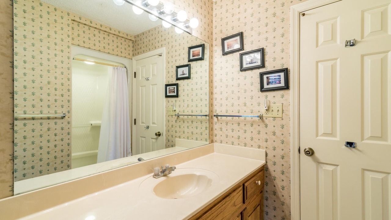 Photo of Bathroom in Litchfield by the Sea