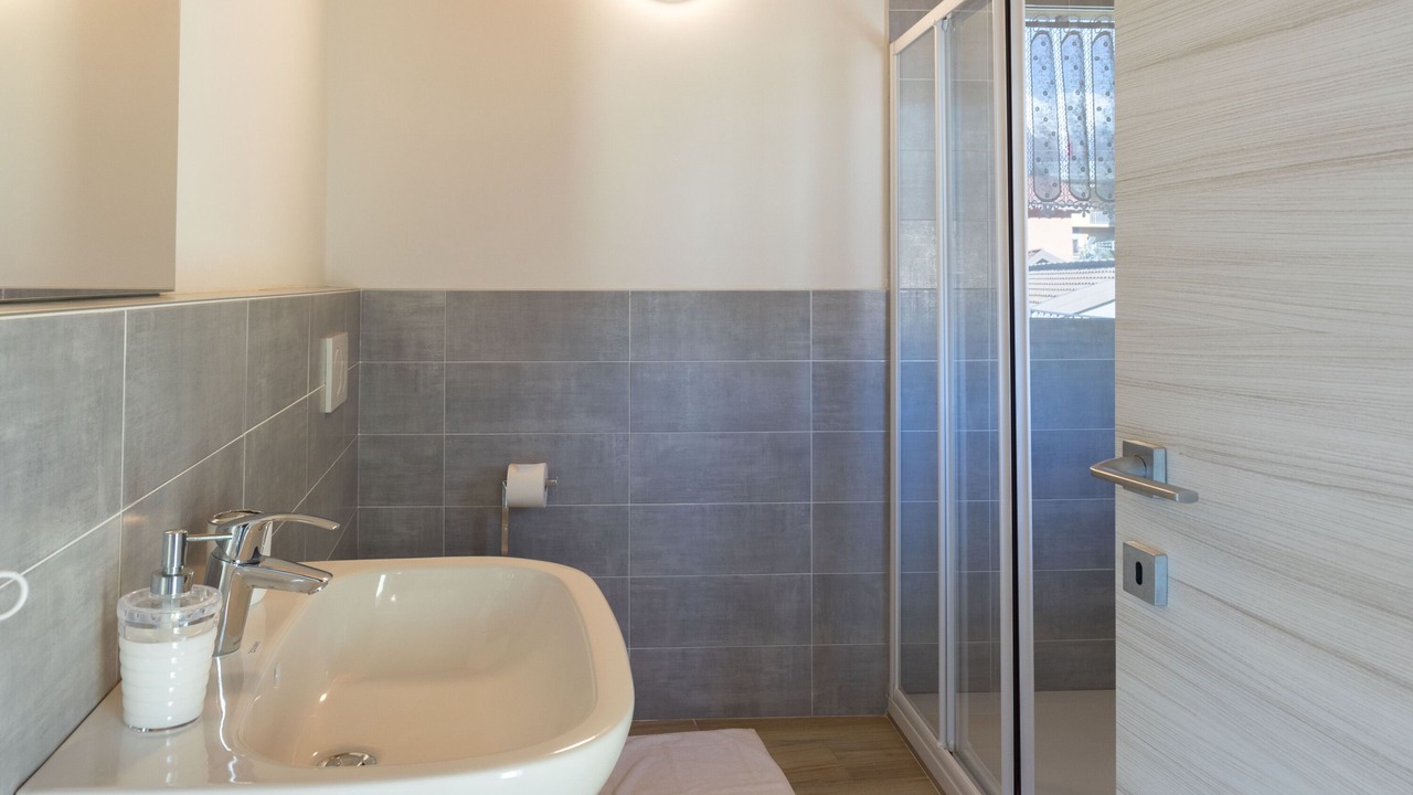 Photo of Bathroom in Colico Piano